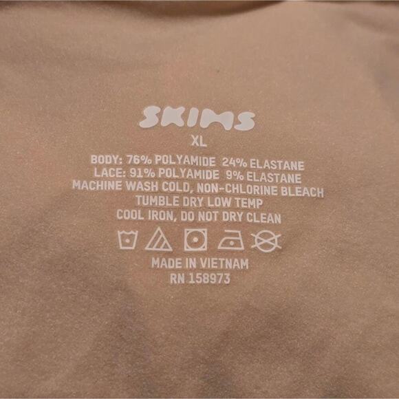 SKIMS Fits Everybody Short Lace Corded Slip Dress Sand size XL NEW! - Picture 5 of 7